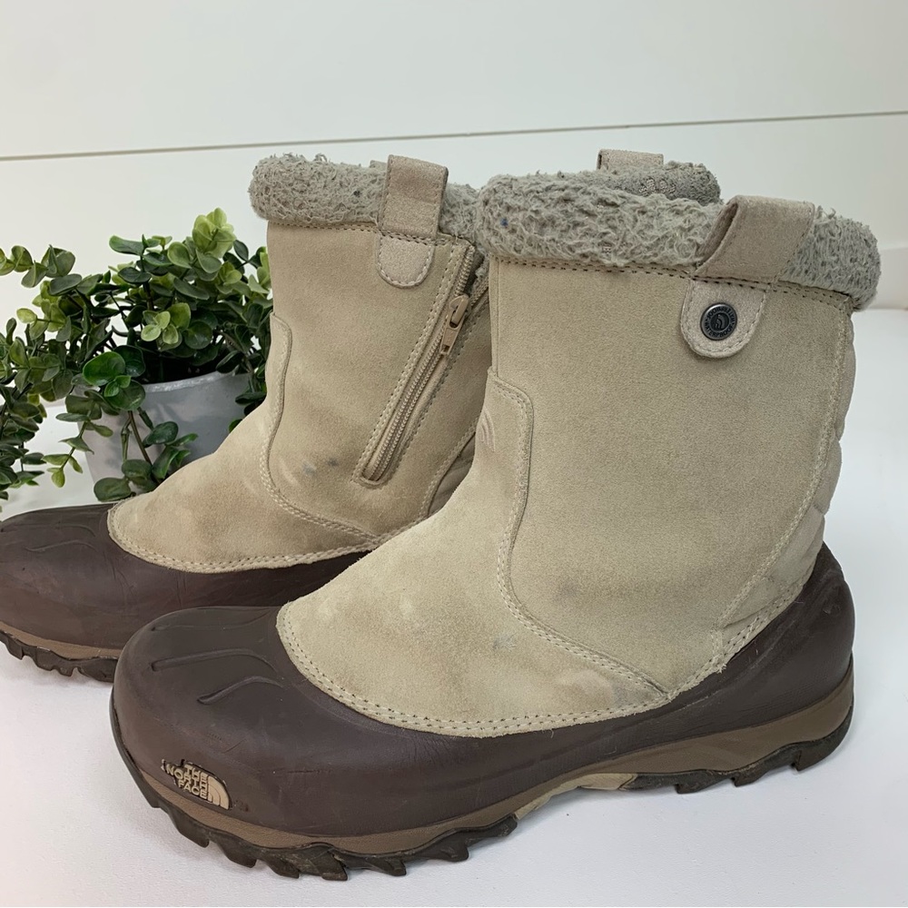 The North Face Women’s Snow Boots Size 11